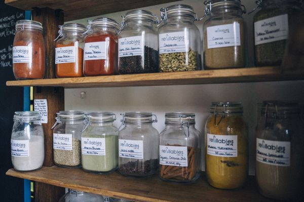 Create Your Own Eco-Friendly Spice Rack for a UK Kitchen: A Complete Guide to Crafting with Recycled Materials
