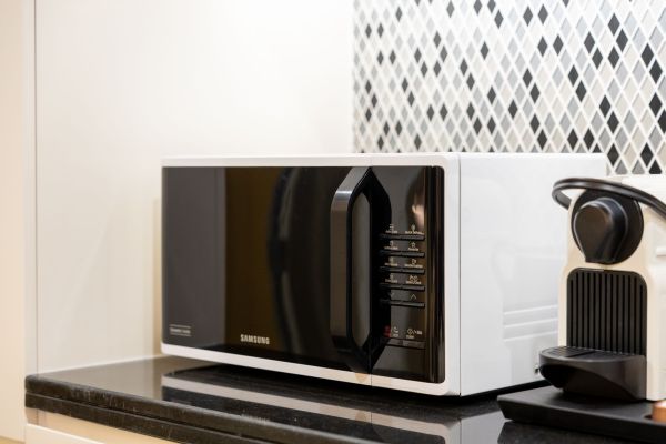 Top Must-Have Attributes for a Slimming Microwave to Simplify Healthy Meal Preparation